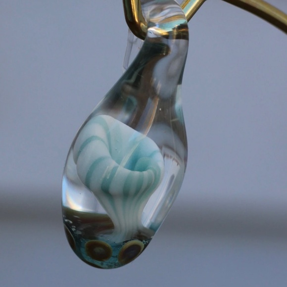 Meet your Posher, Cheryl - Picture 3 of 14